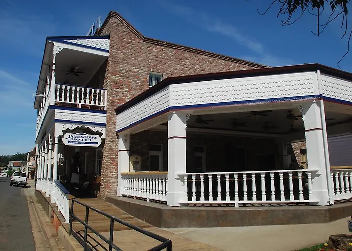 Jamestown Hotel